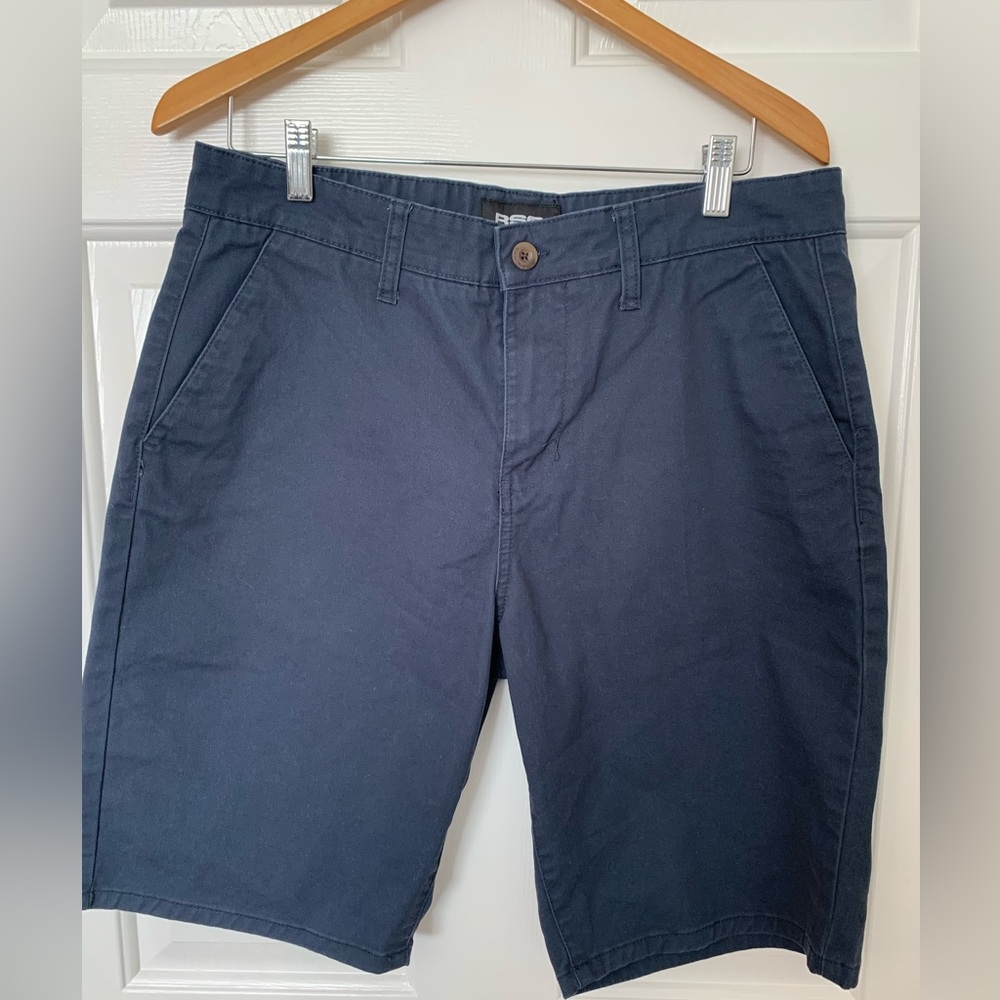 Tilly’s RSQ Men’s Long Chino Shorts 2 Pair Size 32